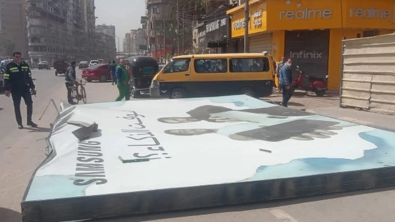 ضحايا جراء الطقس السيئ في محافظتي الغربية والإسكندرية وسط تحذيرات جوية مكثفة